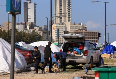 tagreuters.com2026binary_LYNXMPEM2F0N7-VIEWIMAGE