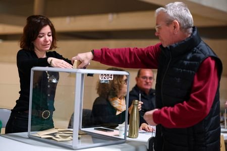 tagreuters.com2026binary_LYNXMPEM2L04F-VIEWIMAGE