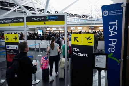 tagreuters.com2026binary_LYNXMPEM2M0XB-VIEWIMAGE