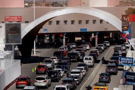 tagreuters.com2026binary_LYNXMPEM2N0JN-VIEWIMAGE