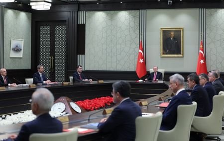 tagreuters.com2026binary_LYNXMPEM2O0FK-VIEWIMAGE