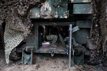 tagreuters.com2026binary_LYNXMPEM2O0M5-VIEWIMAGE