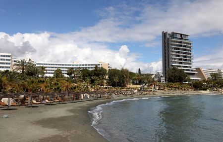 tagreuters.com2026binary_LYNXMPEM2P0N0-VIEWIMAGE