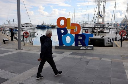 tagreuters.com2026binary_LYNXMPEM2P0NR-VIEWIMAGE