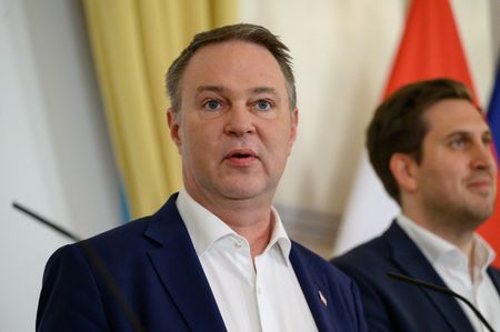 tagreuters.com2026binary_LYNXMPEM2Q0NV-VIEWIMAGE