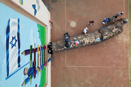 tagreuters.com2026binary_LYNXMPEM2Q0QQ-VIEWIMAGE