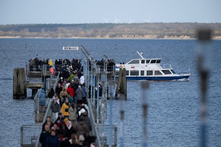 tagreuters.com2026binary_LYNXMPEM2S092-VIEWIMAGE