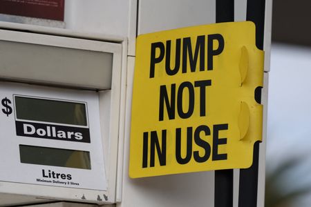 tagreuters.com2026binary_LYNXMPEM2U0I2-VIEWIMAGE