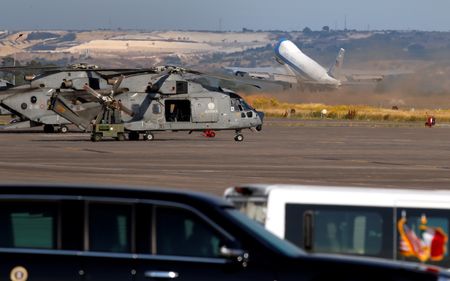 tagreuters.com2026binary_LYNXMPEM2U0I8-VIEWIMAGE