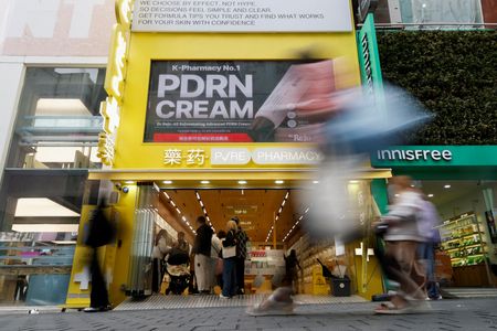 tagreuters.com2026binary_LYNXMPEM3E04N-VIEWIMAGE