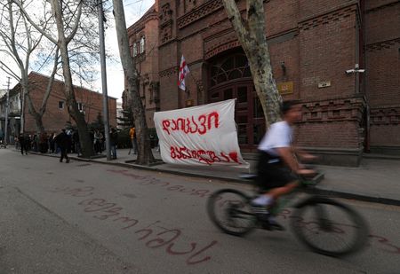 tagreuters.com2026binary_LYNXMPEM3E09I-VIEWIMAGE