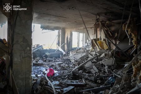 tagreuters.com2026binary_LYNXMPEM3E1ES-VIEWIMAGE