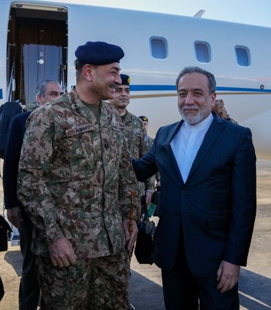 Iranian Foreign Minister Abbas Araqchi welcomes Pakistan army chief Asim