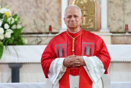 tagreuters.com2026binary_LYNXMPEM3K0KJ-VIEWIMAGE