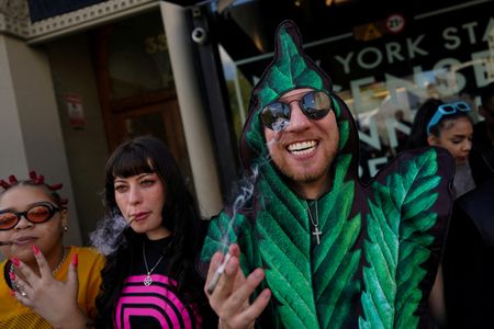 tagreuters.com2026binary_LYNXMPEM3M0ZH-VIEWIMAGE