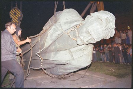 tagreuters.com2026binary_LYNXMPEM3N0JE-VIEWIMAGE