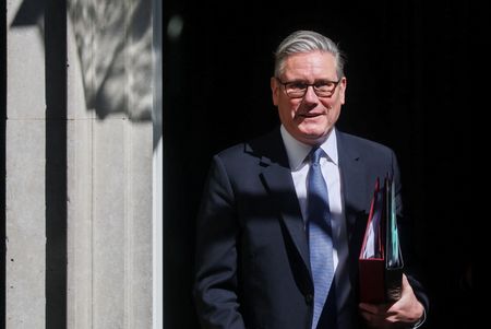 tagreuters.com2026binary_LYNXMPEM3N0ME-VIEWIMAGE