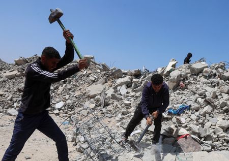 tagreuters.com2026binary_LYNXMPEM3Q0T9-VIEWIMAGE