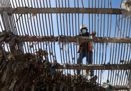 tagreuters.com2026binary_LYNXMPEM3Q0TA-VIEWIMAGE