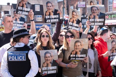 tagreuters.com2026binary_LYNXMPEM3T1G2-VIEWIMAGE