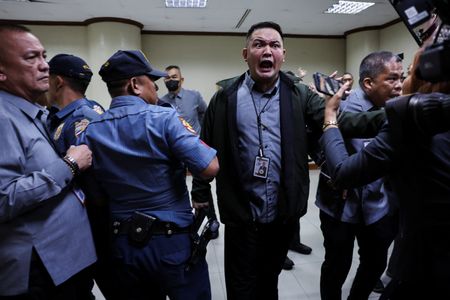 Philippine Senate holds senator and drug war enforcer dela Rosa