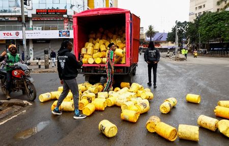 Kenya’s main cities hit by public transport strike, commuters stranded