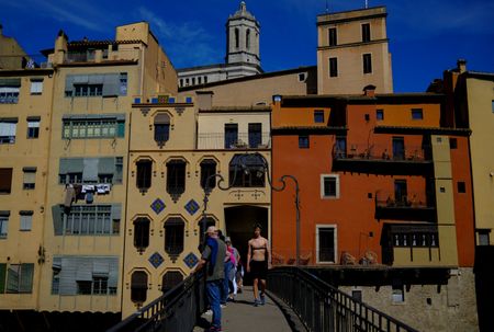 Spain and Portugal see bookings rise as tourists shun the