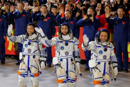 See-off ceremony before the Shenzhou-21 spaceflight mission at Jiuquan Satellite Launch Cente