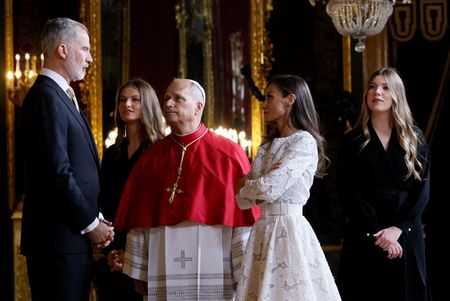 Spain’s King Felipe and Queen Letizia receive Pope Leo XIV