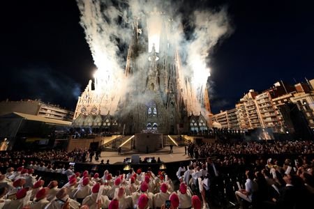 With Pope Leo’s blessing, Barcelona’s Sagrada Familia reaches new heights
