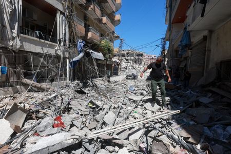 Aftermath of Israeli strikes in Tyre