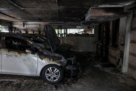 Firebombings of homes linked to Greek governing party in Thessaloniki
