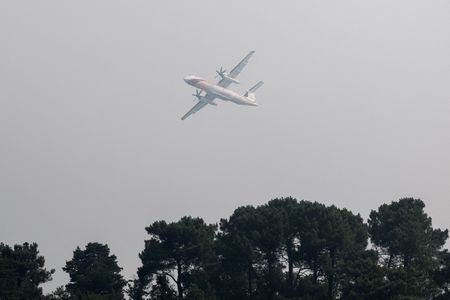 French firefighters battle Fontainebleau forest blaze near Paris