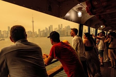 Wildfire smoke in Ontario