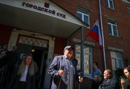 Boris Nadezhdin, an anti-war Russian politician, leaves a court ruling