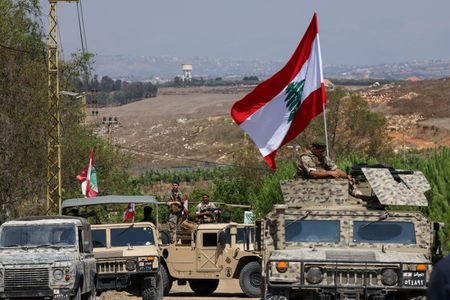 Lebanese army enters southern town after Israeli withdrawal, in first