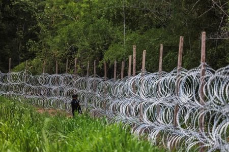 Thailand presses on with border fence along Cambodia frontier