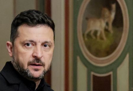 Trump, Zelenskiy discuss Patriot deal and reviving talks with Russia