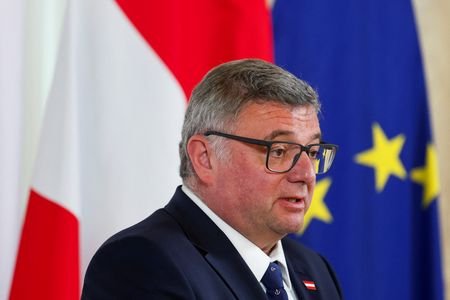 Austrian domestic intelligence agency presents annual report