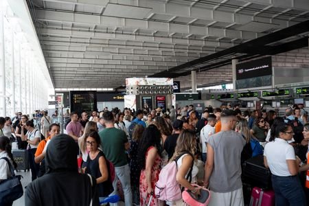Italy’s Mount Etna erupts, disrupting flights