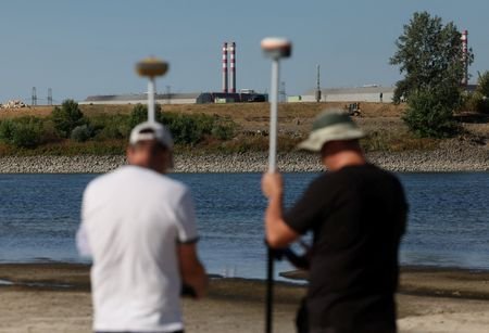 Hungary prepares barges and starts riverbed works to avert plant