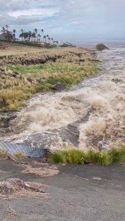 Strong winds and heavy rain due to Hurricane Lala, in