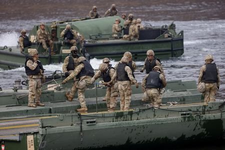 U.S. and South Korean forces participate in river-crossing exercise as