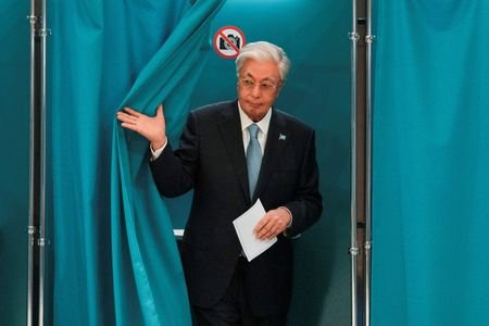 Kazakhstan votes in snap parliamentary election