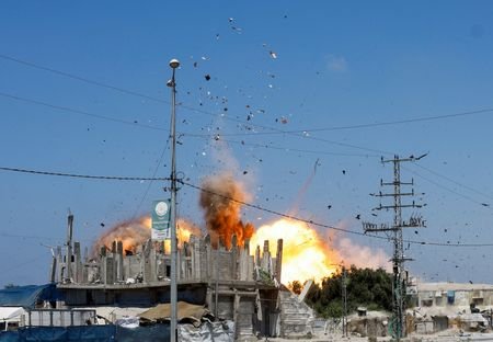 Israeli strike in Al-Zawayda