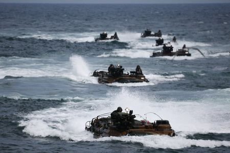 US and South Korea conduct joint amphibious landing drills in