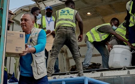 FILE PHOTO: WHO sends medical supplies to DRC to contain