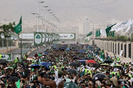 Houthi supporters mark Prophet Mohammad’s birthday in Sanaa