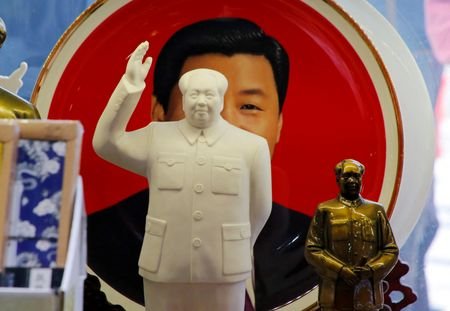FILE PHOTO: Sculptures of the late Chinese Chairman Mao Zedong