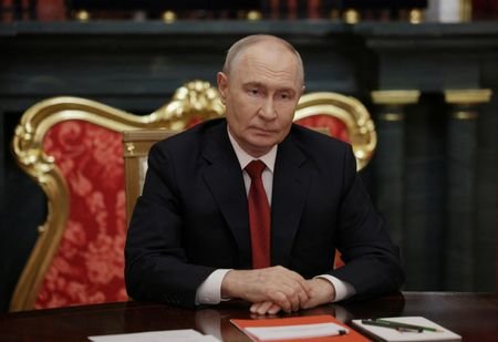 Russian President Vladimir Putin meets with U.S. special representatives Steve
